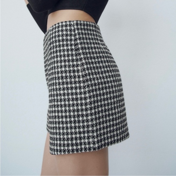 Zara Tweed Houndstooth Shorts - Picture 4 of 7